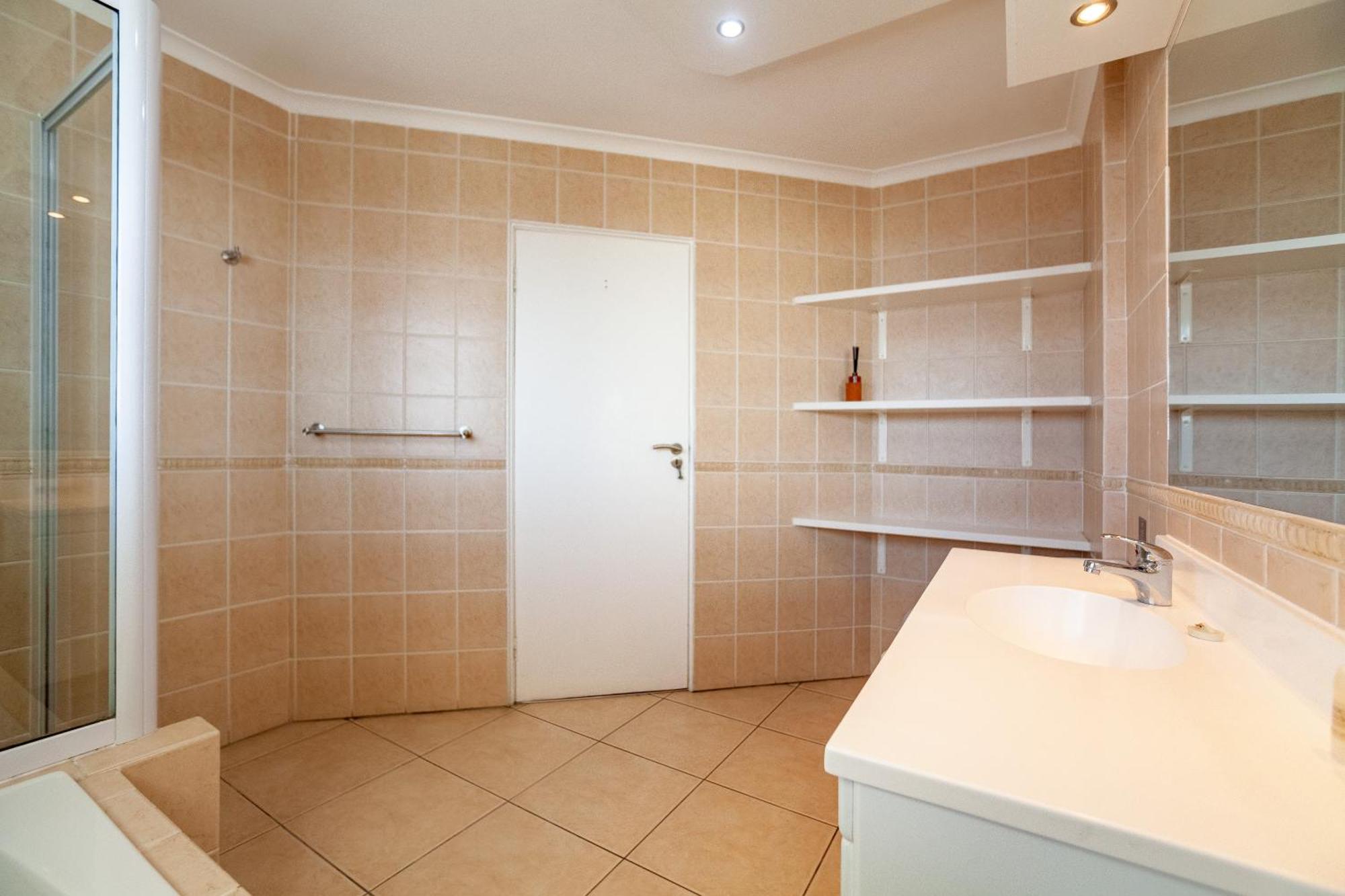 Luxury Ocean View Beachfront 2 Bed Apartment -206 The Waves, Blouberg, Cape Town Bloubergstrand Buitenkant foto